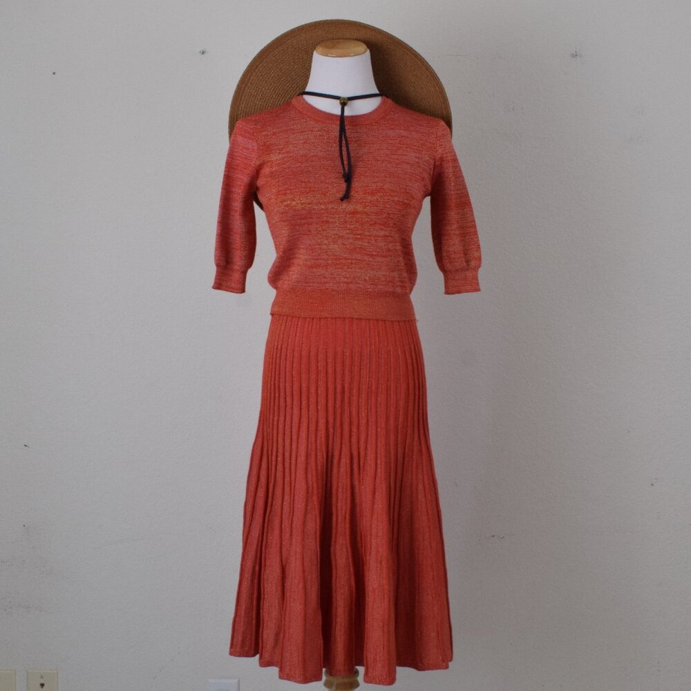 IMPERFECT Vintage 90s/Y2K Bright Coral Fitted Stretch Knit‎ Sweater + Skirt Set